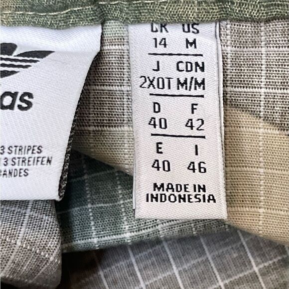 ADIDAS Originals Women’s ED7456 RYV Patch Pocket Camo Skirt Size M - Picture 10 of 10